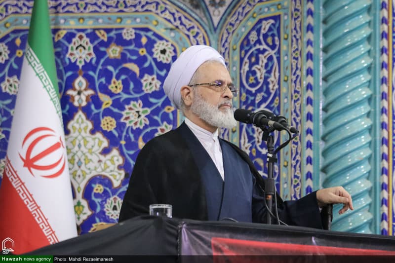 آیت الله اعرافی: در صورت حماقت دشمنان، برگ‌های جدیدی رو خواهیم کرد / ملت‌های مسلمان به حساب حکام خائن عرب خواهند رسید